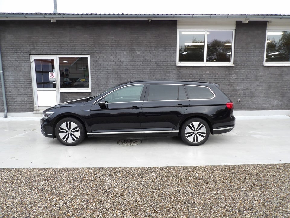 VW Passat 1,4 GTE Variant DSG 5d