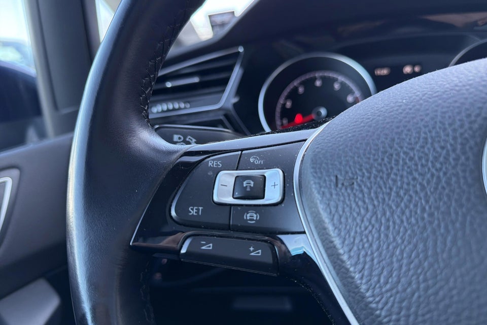 VW Touran 1,5 TSi 150 Highline DSG 7prs 5d