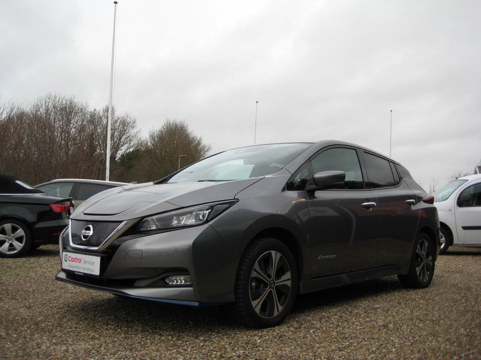 Nissan Leaf 62 e+ Tekna 5d