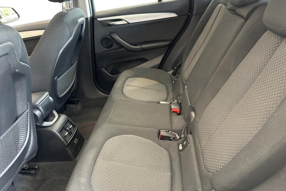 BMW X1 1,5 xDrive25e Advantage aut. 5d