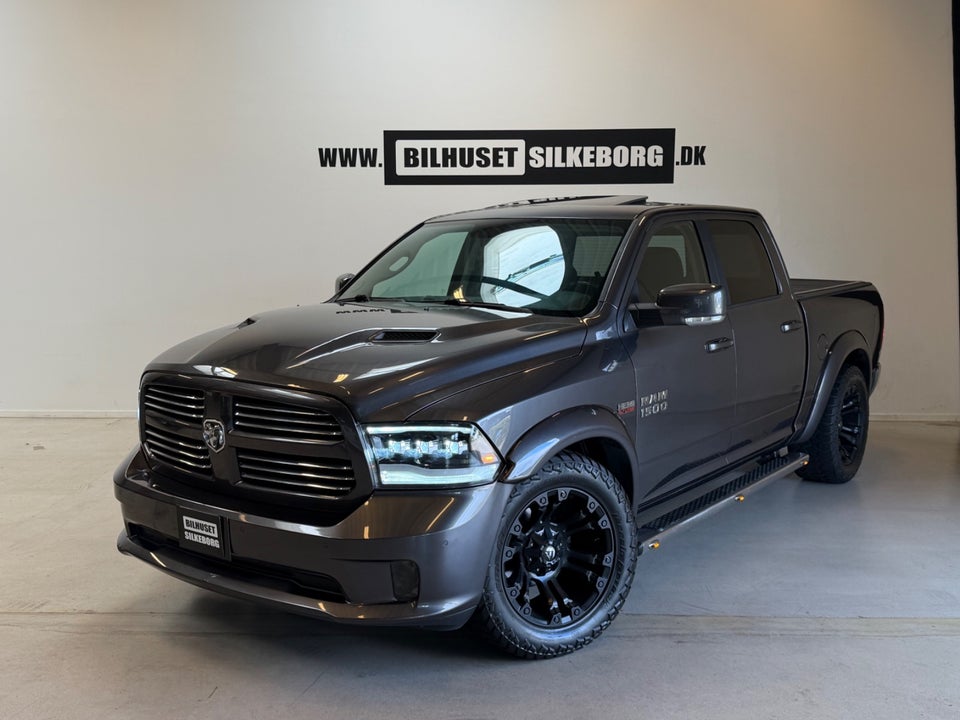 Dodge RAM 1500 5,7 V8 Hemi Sport Crew Cab aut. 4d