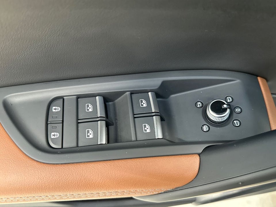 Audi Q5 50 TFSi e Prestige quattro S-tr. 5d