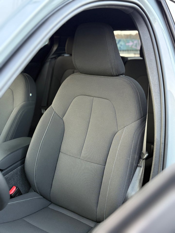 Volvo EX40 Extended Range Core 5d