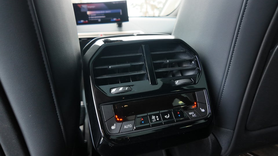 BMW iX xDrive50 Supercharged Sport 5d