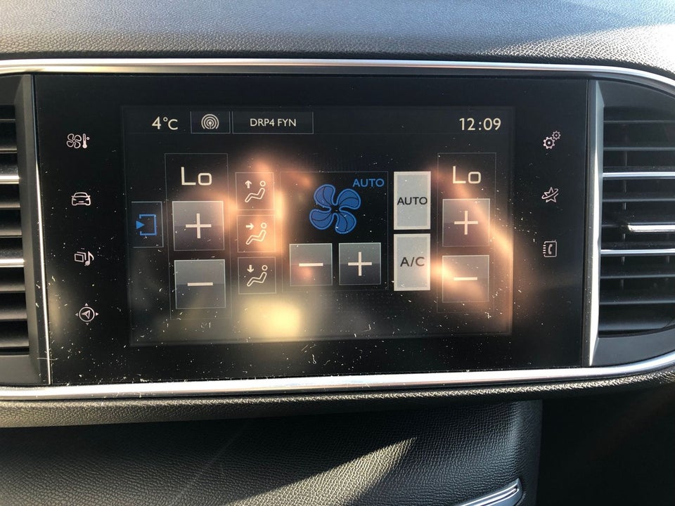 Peugeot 308 1,6 BlueHDi 120 Style SW 5d