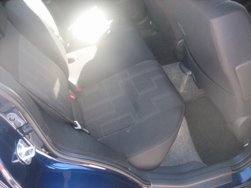 Suzuki SX4 1,6 CombiBack GLX 5d