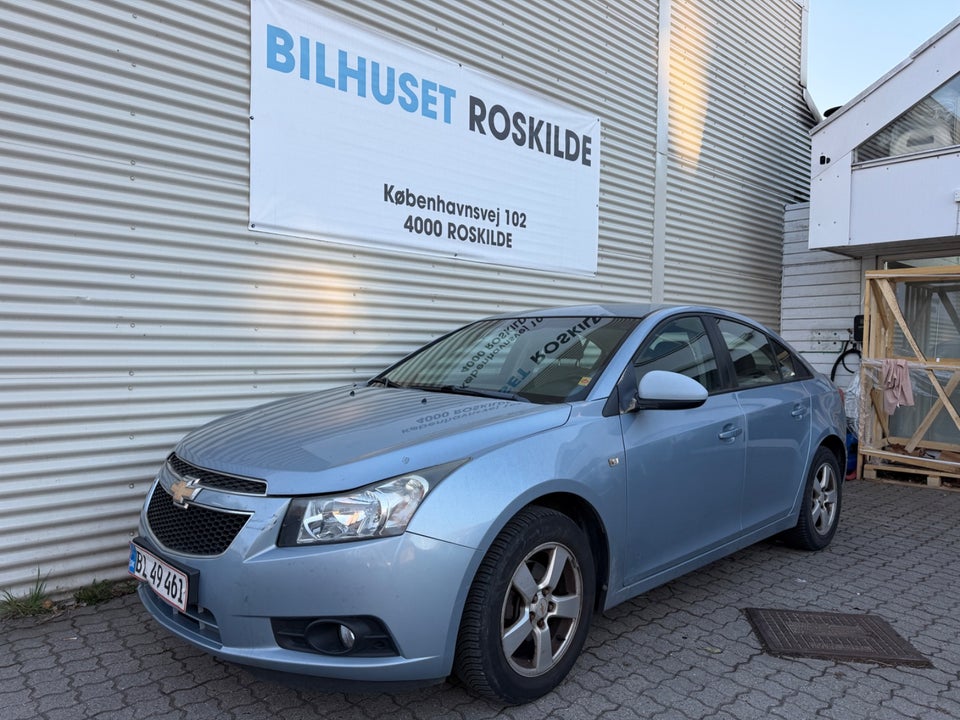 Chevrolet Cruze 1,8 LS 4d
