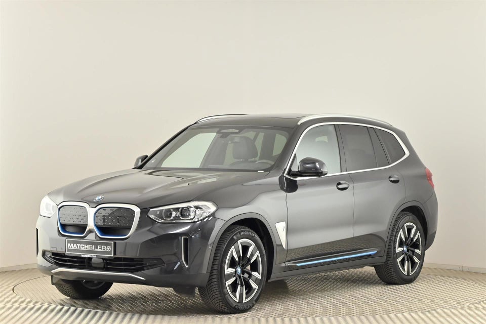 BMW iX3 Charged 5d