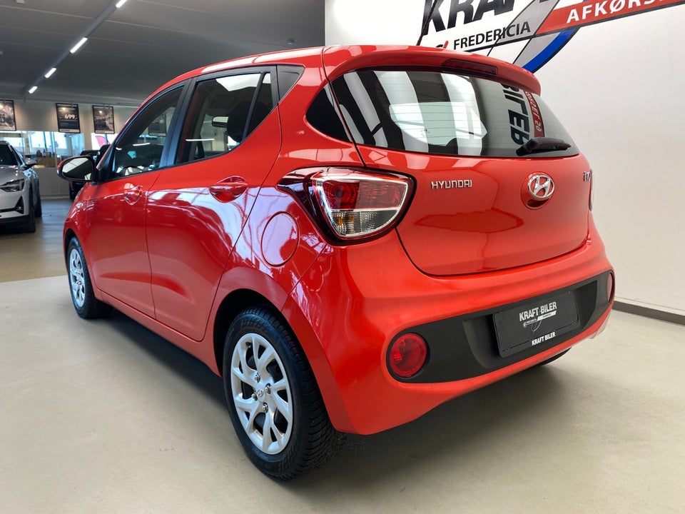 Hyundai i10 1,0 Touch 5d