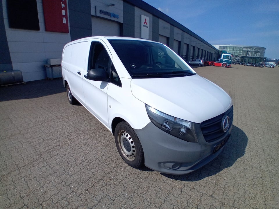 Mercedes Vito 114 2,0 CDi Kassevogn aut. L RWD