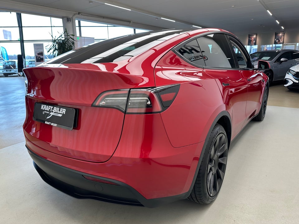 Tesla Model Y Long Range AWD 5d