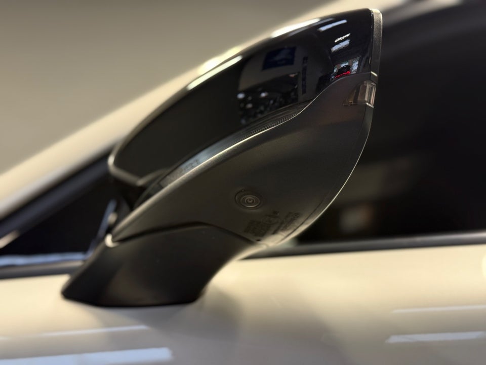 Mazda MX-30 e-SkyActiv Cosmo 5d