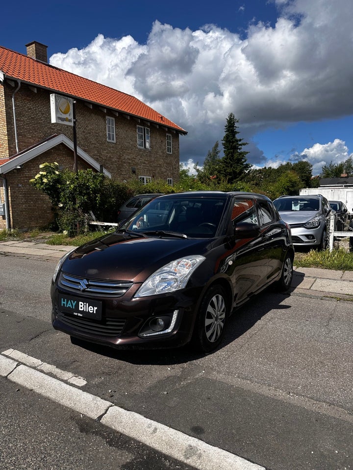 Suzuki Swift 1,2 Dualjet Style 5d