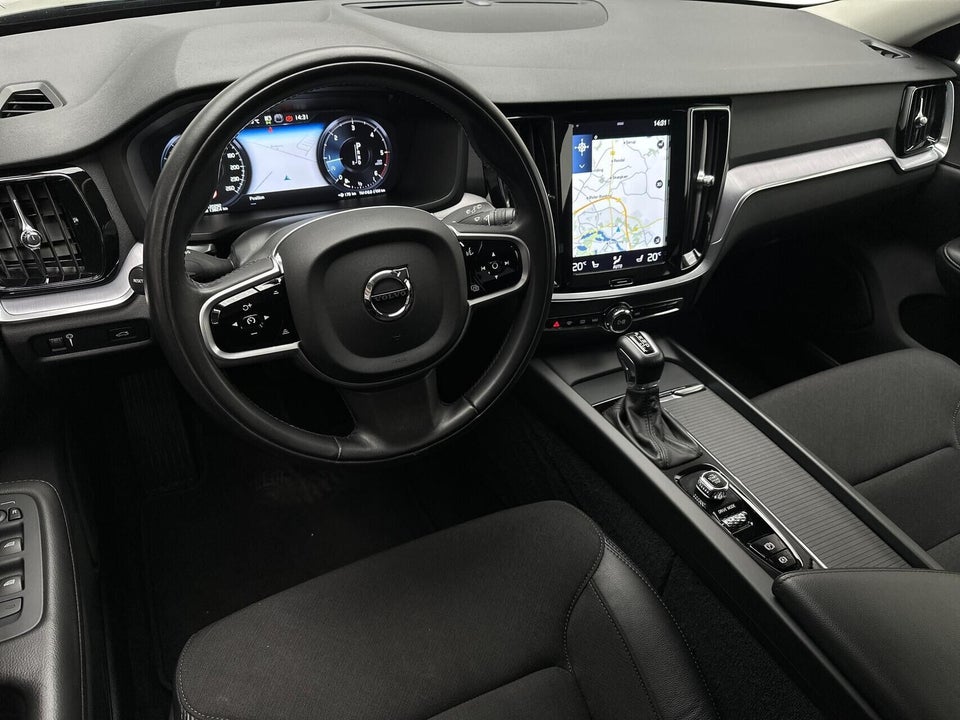 Volvo V60 2,0 D4 190 Momentum Pro aut. 5d