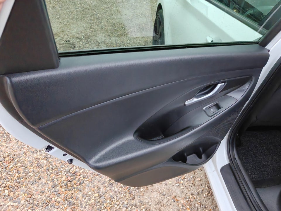 Hyundai i30 1,4 T-GDi Life Komfort stc. DCT 5d