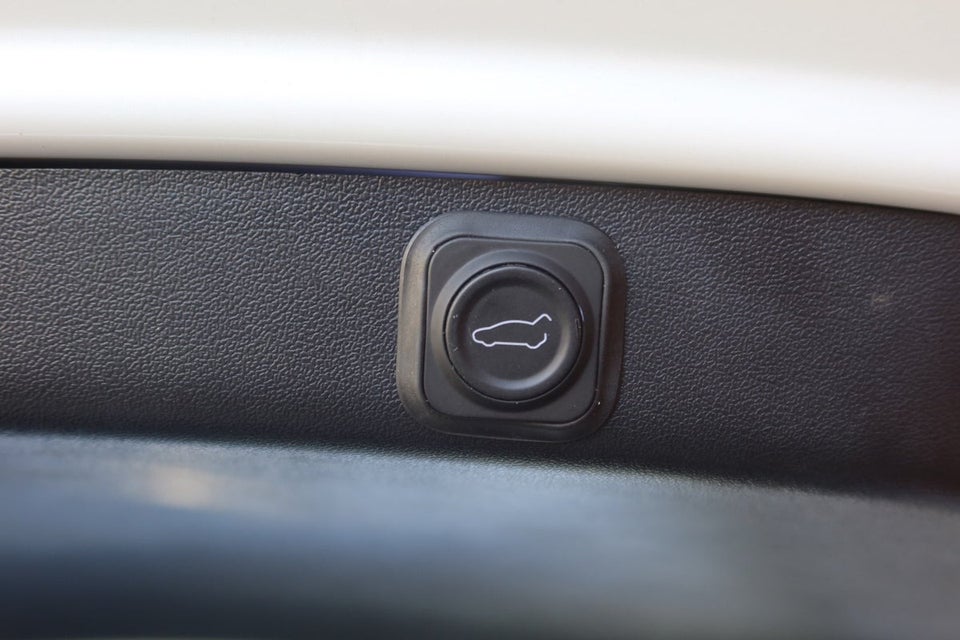 Tesla Model 3 Performance AWD 4d