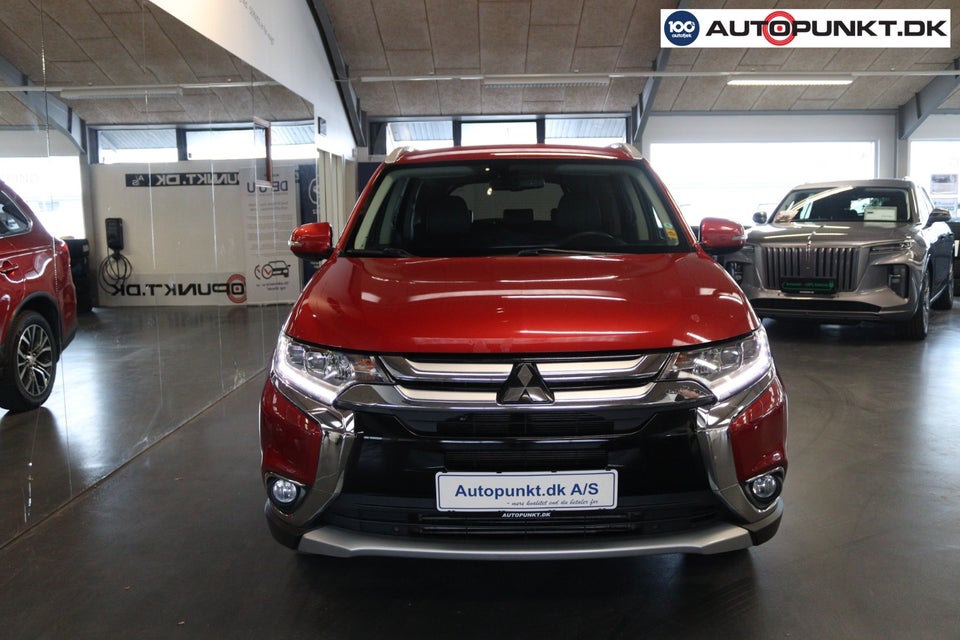 Mitsubishi Outlander 2,2 DI-D 150 Intense aut. 4WD 5d