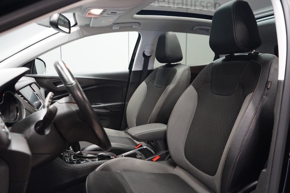 Opel Grandland X 1,2 T 130 Innovation aut. 5d