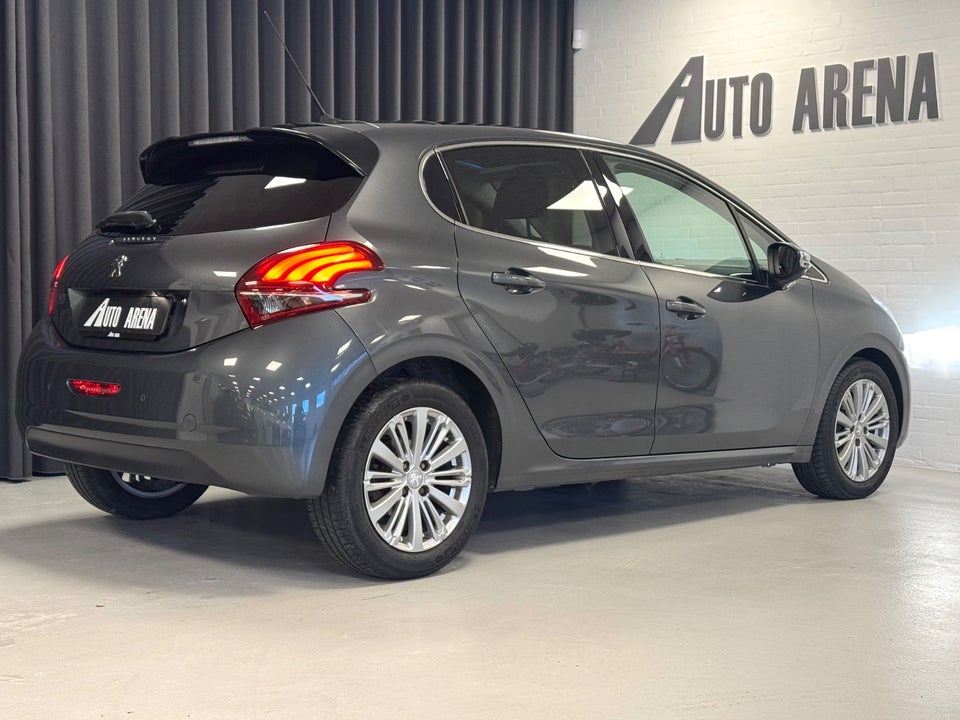 Peugeot 208 1,6 BlueHDi 100 Allure Sky 5d