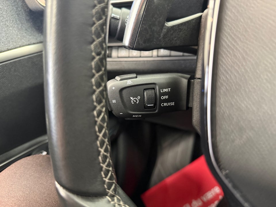 Peugeot 3008 1,6 Hybrid Allure Pack EAT8 5d