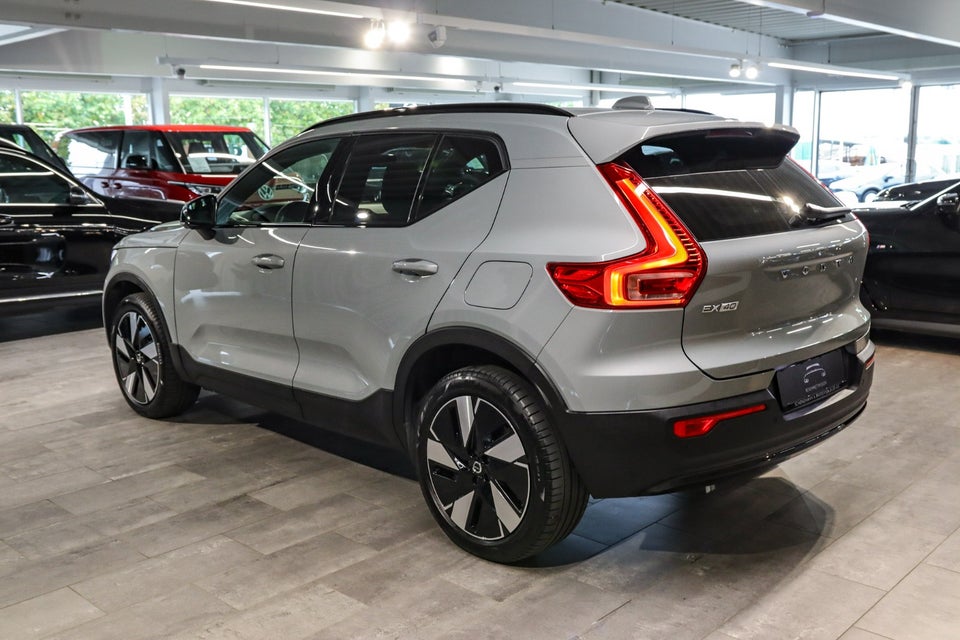 Volvo EX40 Extended Range Plus 5d