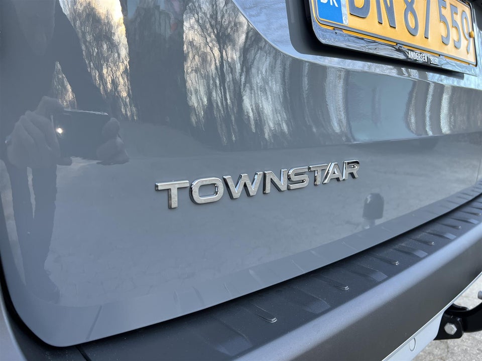 Nissan Townstar 45 N-Connecta L1H1