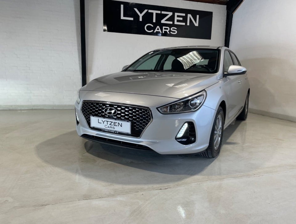 Hyundai i30 1,6 CRDi 110 Life 5d