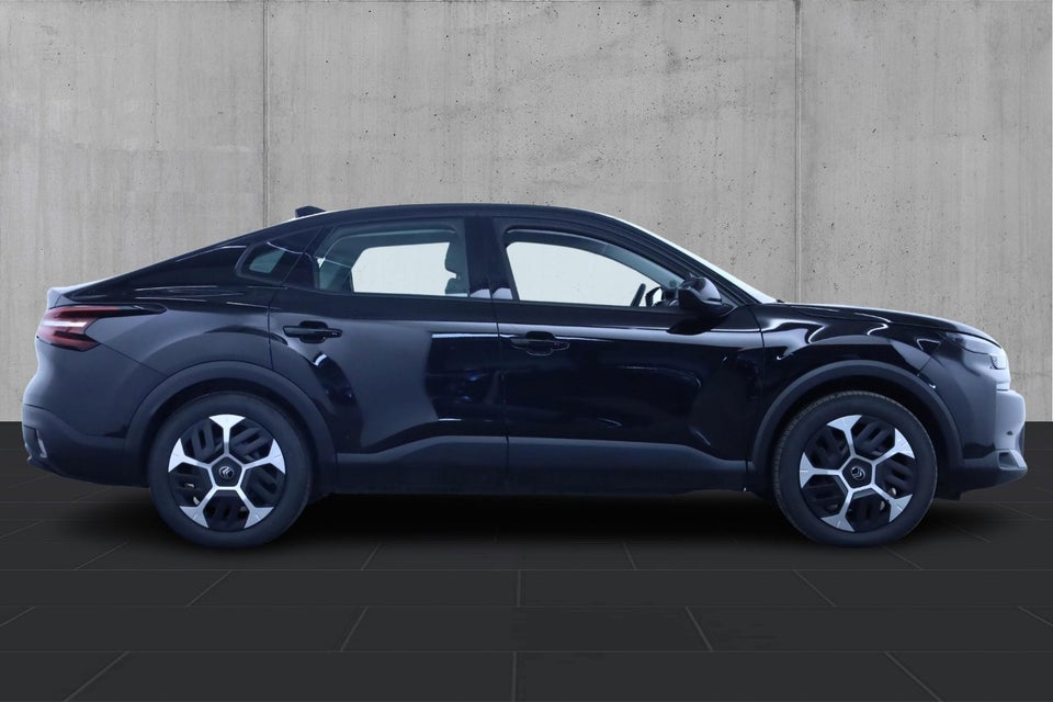 Citroën ë-C4 X 50 Plus 4d