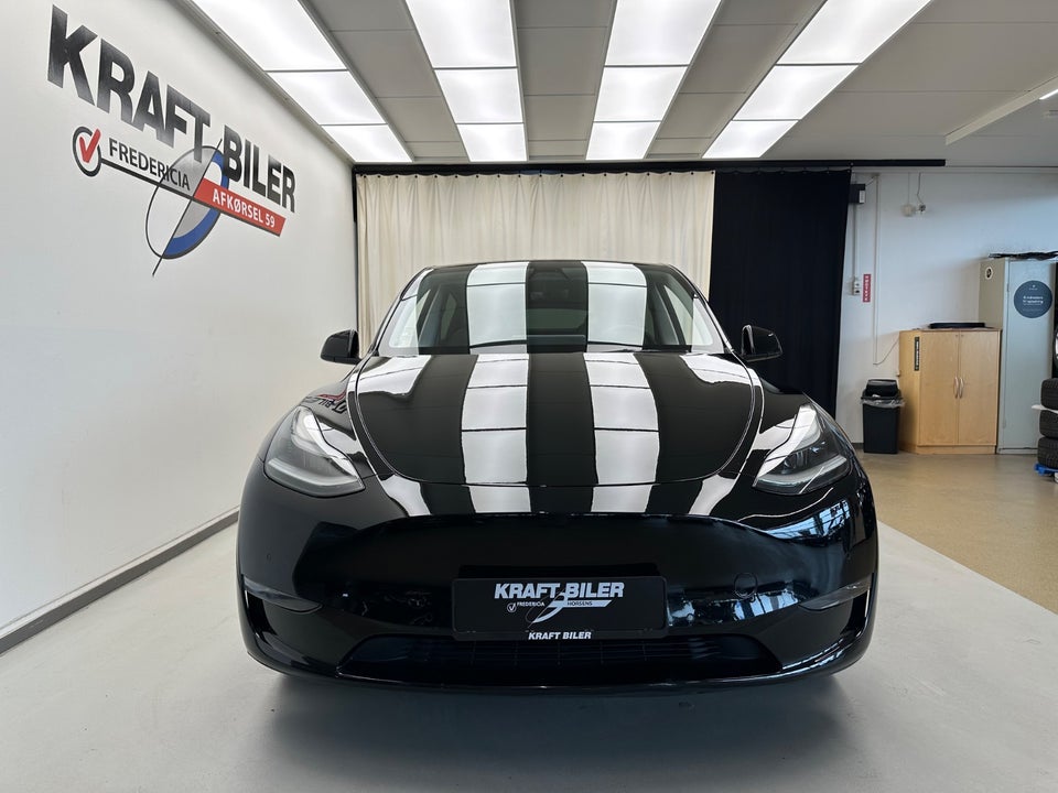 Tesla Model Y Long Range AWD 5d