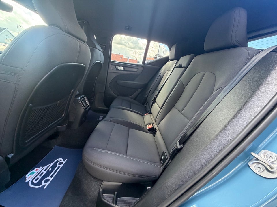 Volvo EX40 Extended Range Core 5d