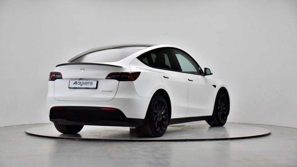 Tesla Model Y Performance AWD 5d