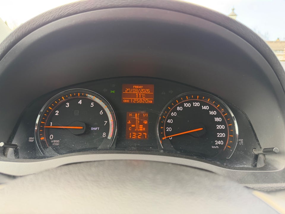 Toyota Avensis 1,8 VVT-i TX 4d