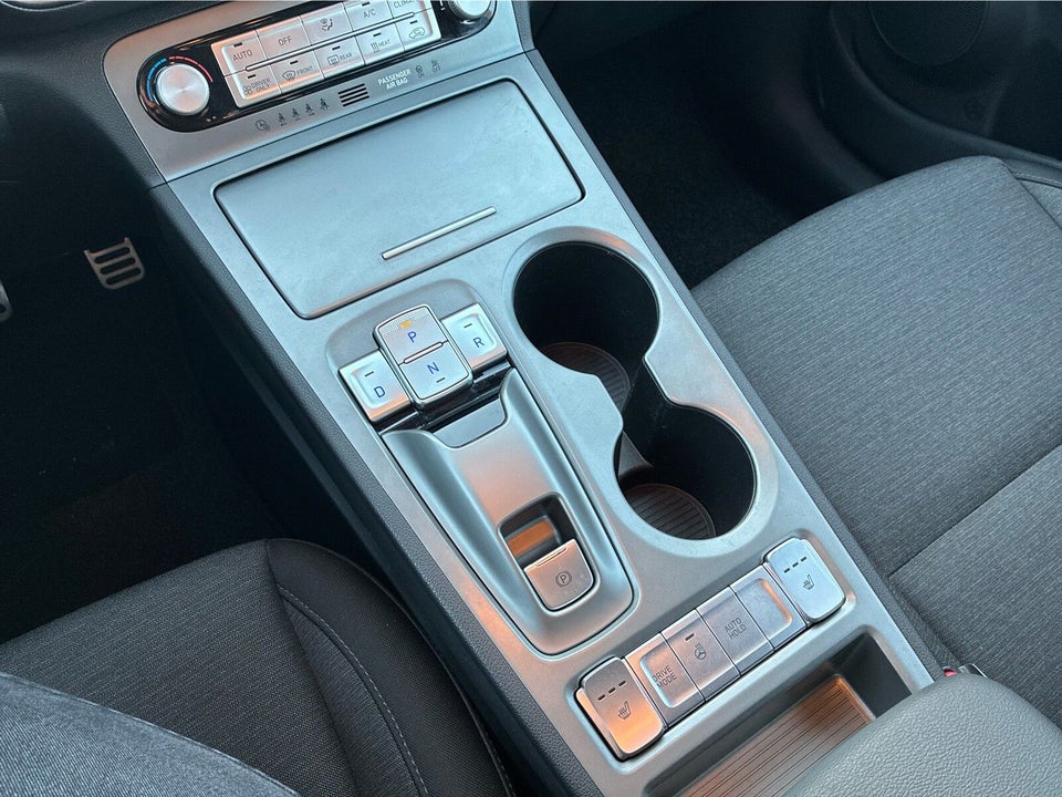 Hyundai Kona 39 EV Select 5d