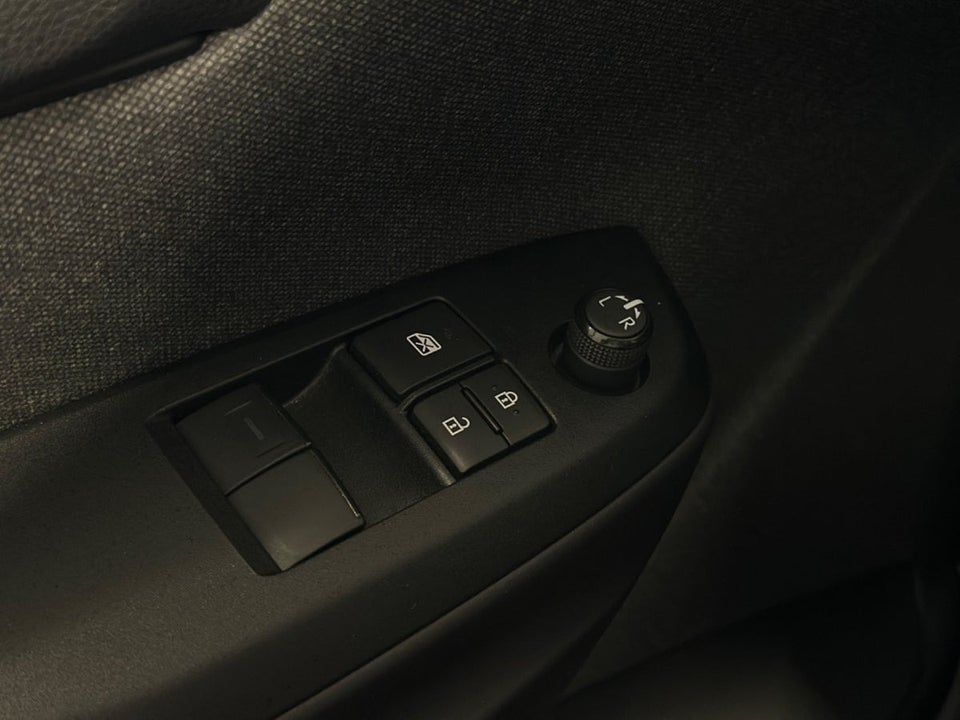 Mazda 2 1,5 Hybrid Pure CVT 5d