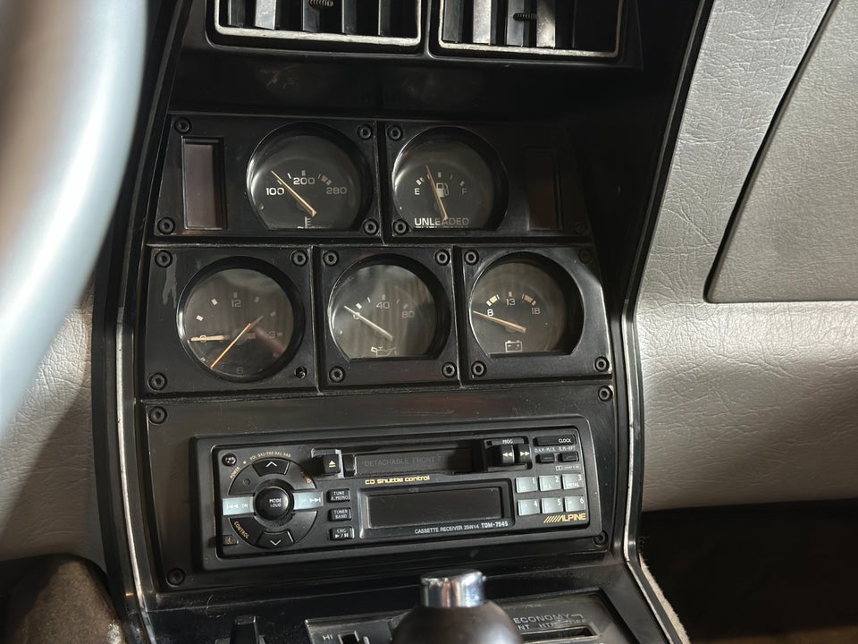 Chevrolet Corvette 5,7 V8 Targa Anniversary 2d