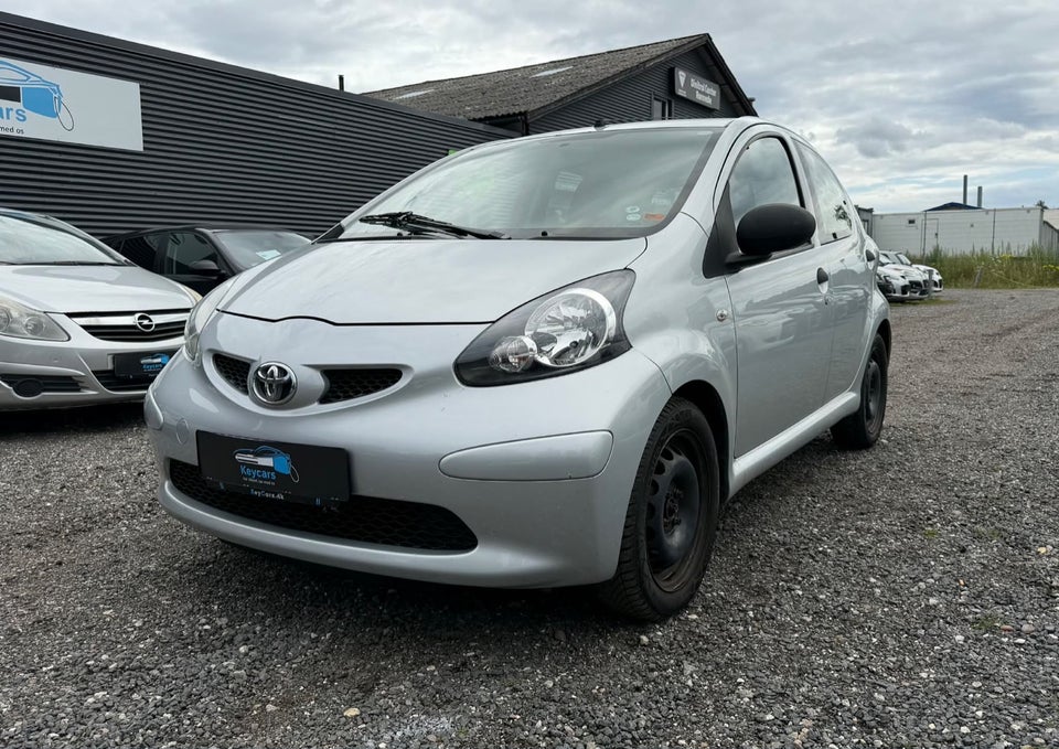Toyota Aygo 1,0 VVT-i T1 5d