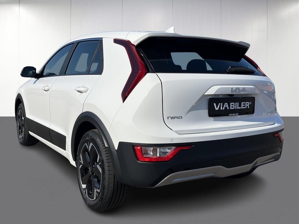 Kia Niro 64 EV Access 5d