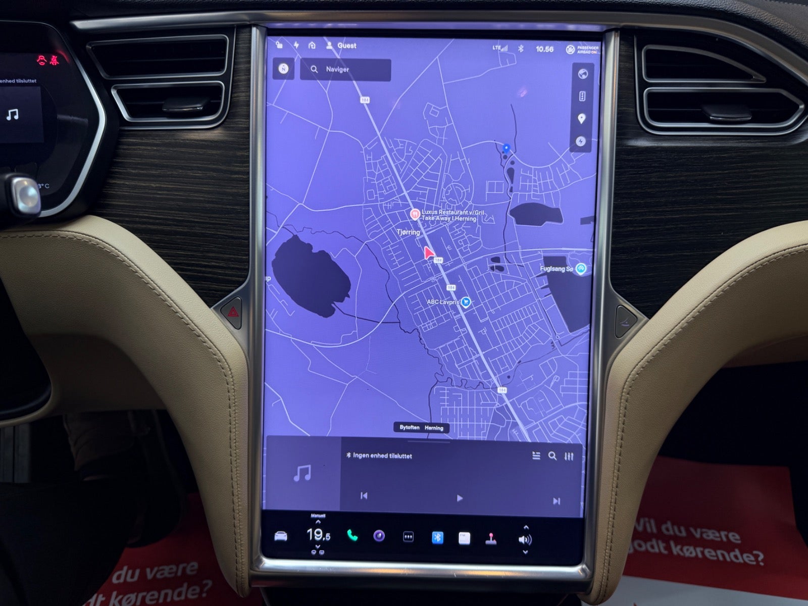 Tesla Model S 70D 334ch - Supercharge gratuite SC01 - Toit ouvrant - Jantes 19" - Régulateur adaptatif
