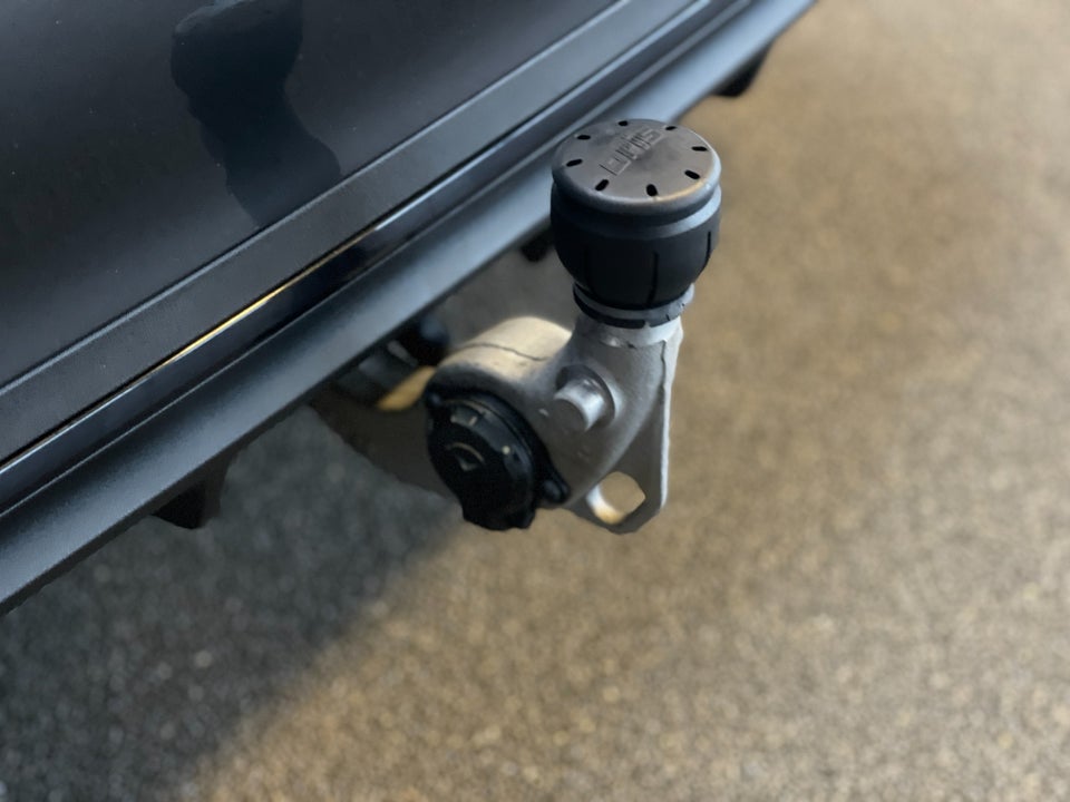 Mercedes C220 d 2,0 AMG Line stc. aut. 5d