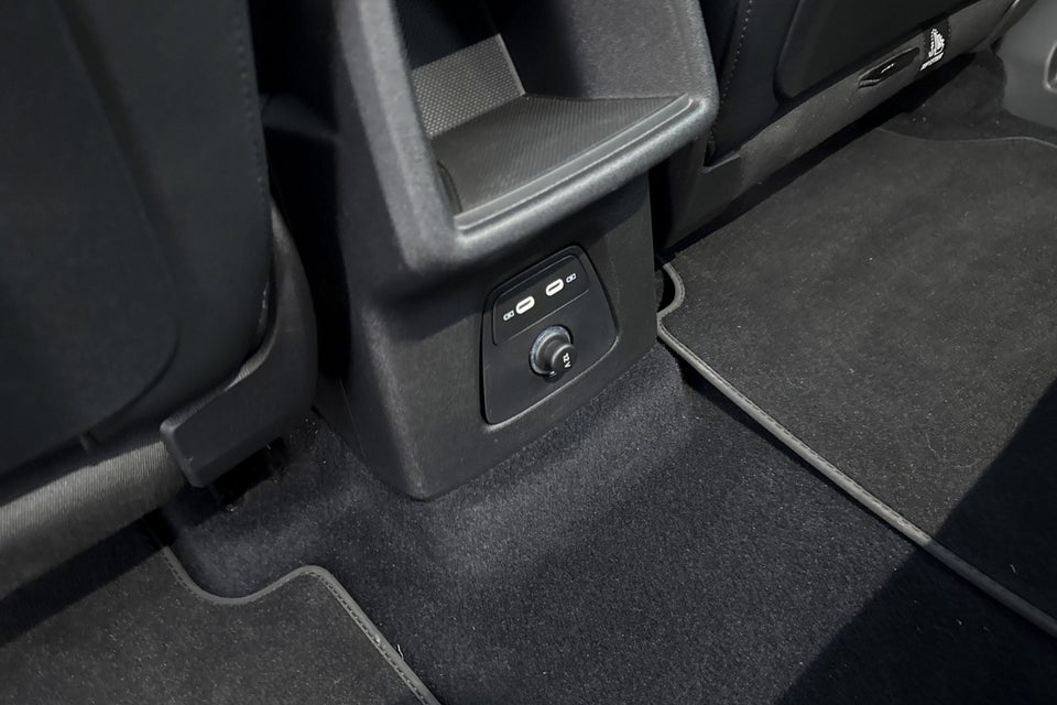 Audi Q4 e-tron 50 Attitude quattro 5d