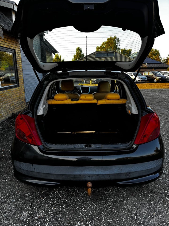 Peugeot 207 1,4 XR+ 5d