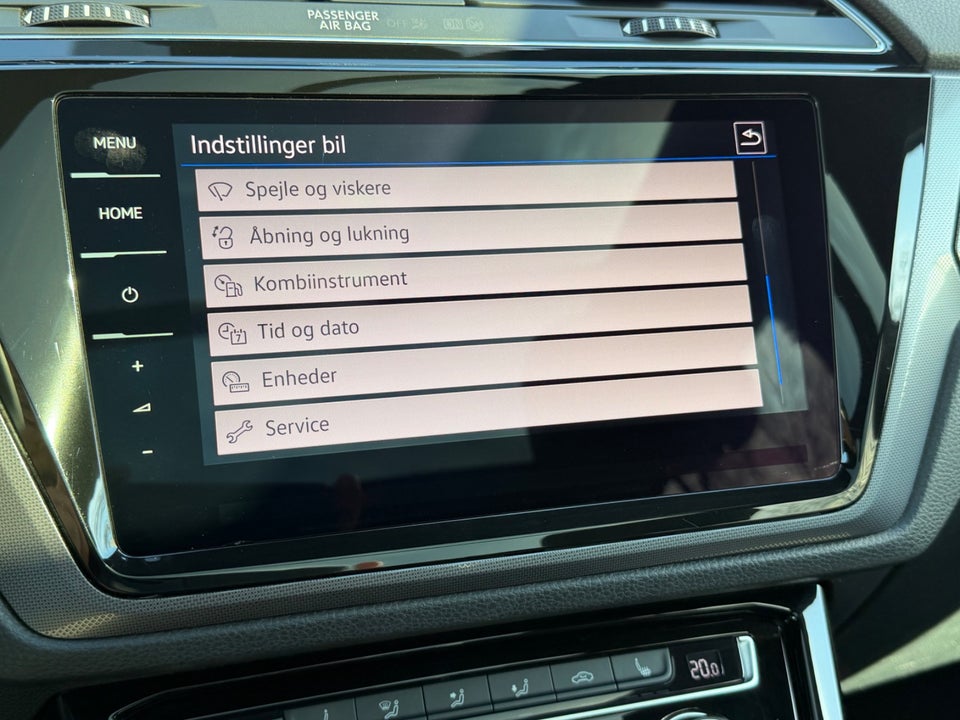 VW Touran 2,0 TDi 150 R-line DSG 7prs 5d