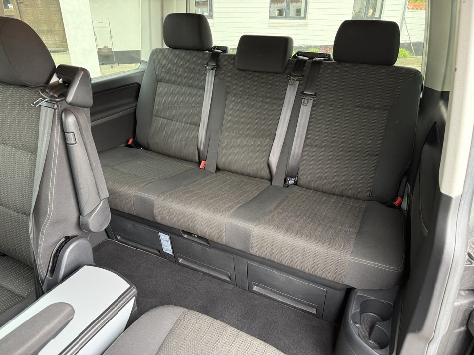 VW Multivan 2,0 TDi 150 Comfortline DSG kort