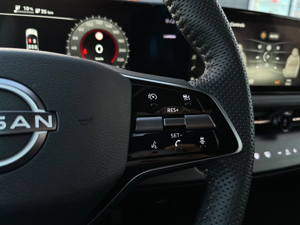 Nissan Ariya 63 Engage 5d