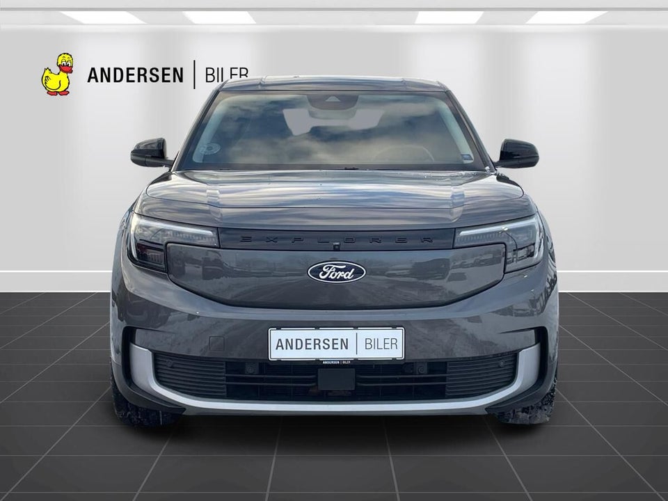 Ford Explorer 82 Select Extended Range 5d