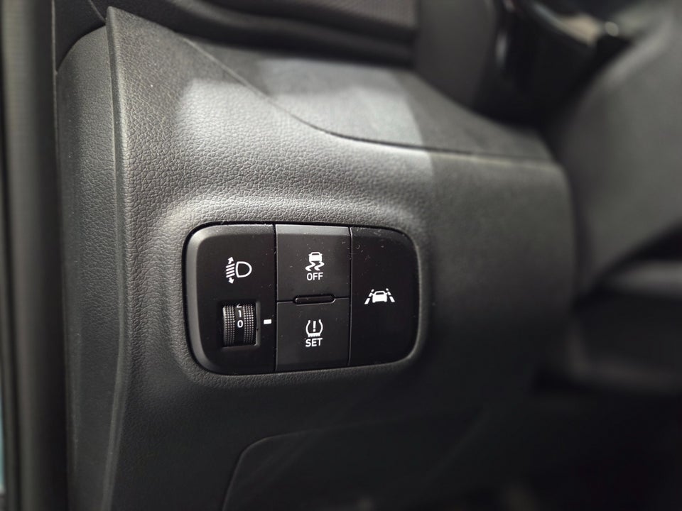 Hyundai i10 1,0 MPi Advanced AMT 5d