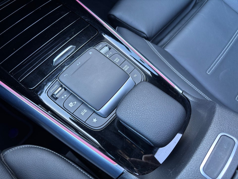 Mercedes EQA350 AMG Line 4Matic 5d