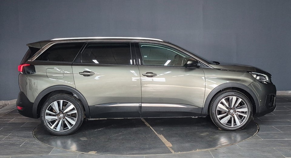 Peugeot 5008 1,2 e-THP 130 Allure 7prs 5d