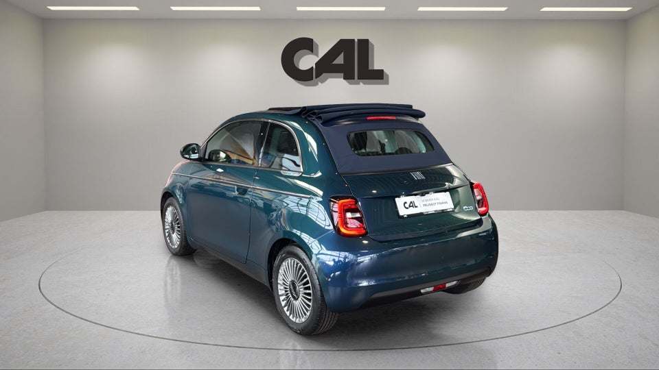 Fiat 500e 42 Icon Cabrio 2d