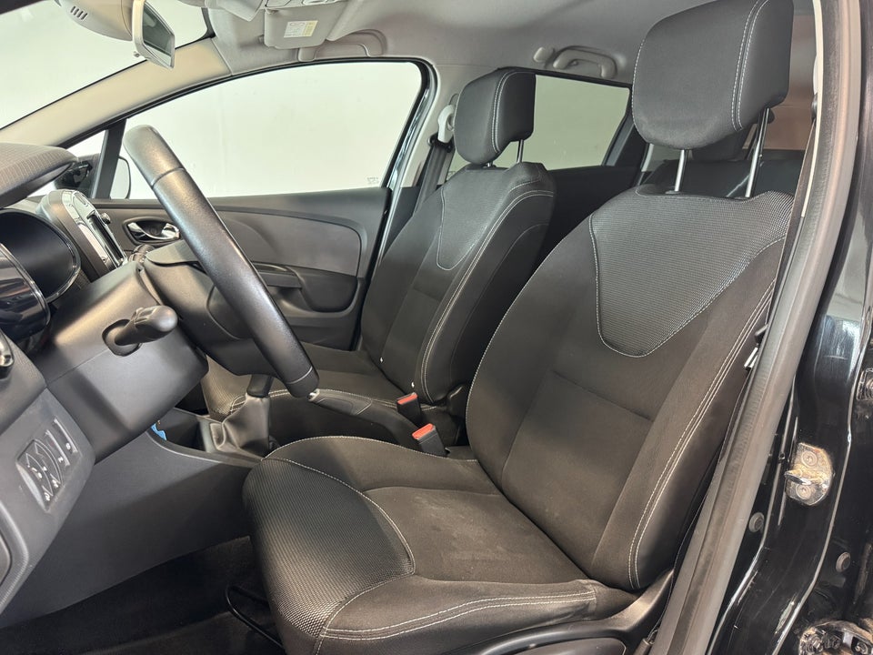 Renault Clio IV 0,9 TCe 90 Dynamique Sport Tourer 5d